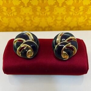 Vintage S.A.L black gold 2 tones clip-on earrings